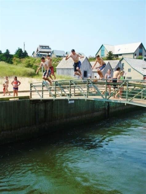 Basin Head named among best Canadian beaches | CBC News