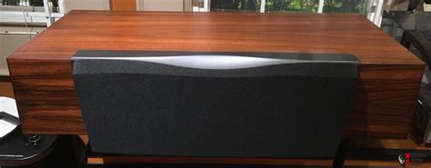 Dynaudio Confidence Center Speaker Rosewood With Integrated Stand