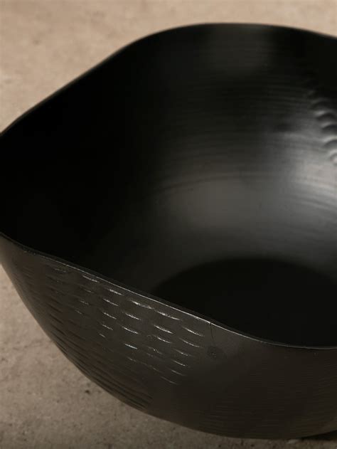 Black Metal Bowl Manai Home