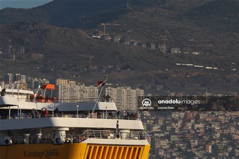 Libya dan 25 yıl aranın ardından ilk yolcu gemisi İzmir e ulaştı