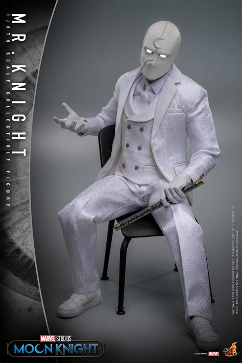 Hot Toys Unveils New Marvel Studios Moon Knight Figure With Mr Knight