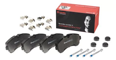 Kit Delanteras Balatas Bajos Metales Brembo Sprinter 07 19 Envío gratis