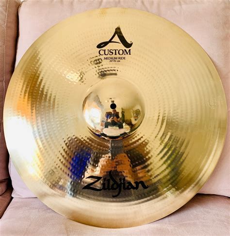 Prato Zildjian A Custom Medium Ride 20 Avedis Mercado Livre