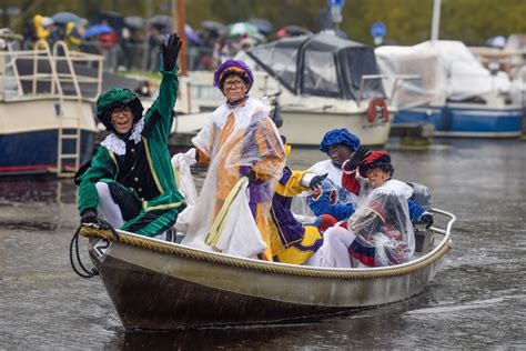 Sinterklaas En Pieten Komen Dit Jaar Niet Aan In De Haven Van Leek