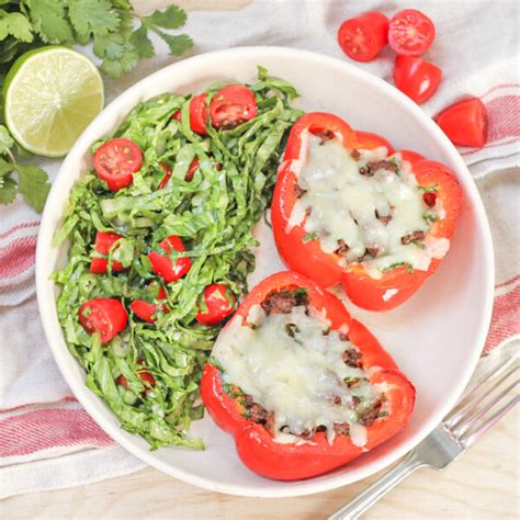 Mealime Cheesy Ground Beef Taco Stuffed Peppers With Lettuce And Tomato Salad