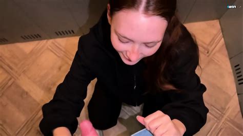 Androlga Tits BLOWJOB FINISH Cumshot POV Cum Handjob Finishing Home Made Honey