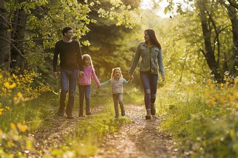 Family Bonds Nurturing Love Across Generations | Premium AI-generated image