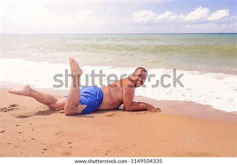 1,122 Young Fat Man On Beach Images, Stock Photos & Vectors | Shutterstock