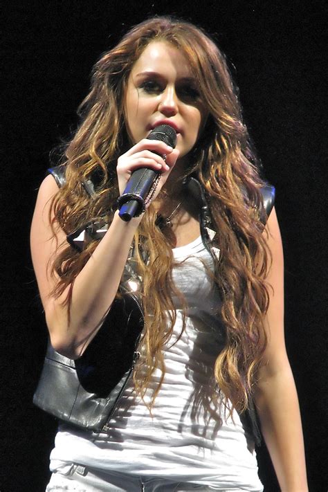 Miley Cyrus 2009