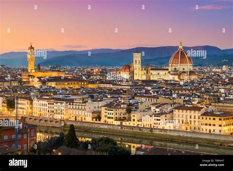 Night skyline of Florence, Italy Stock Photo - Alamy