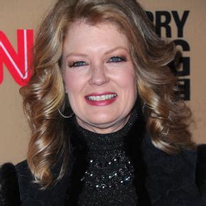 Mary Hart Net Worth 2024: Wiki, Married, Family, Wedding, Salary, Siblings