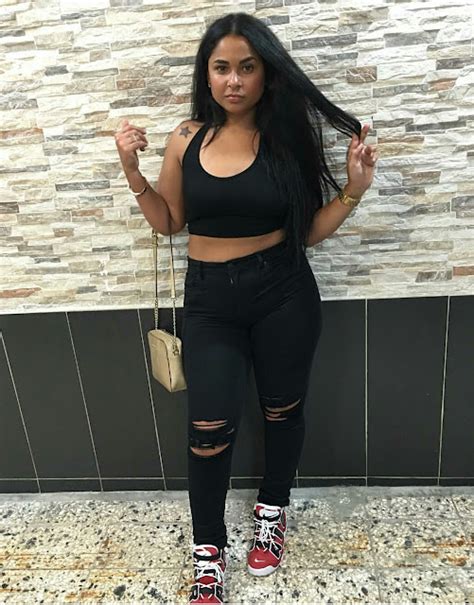 Sexy Model Singer And Actor Juana Fernandez Is So Hot And Queen Of Big Booty Hot Photos