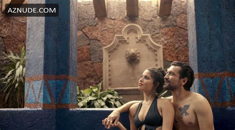 ESSINED APONTE Nude AZNude