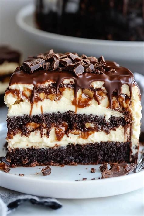 The Perfect Chocolate Turtle Cake Recipe Everyone Will Love - The Dream