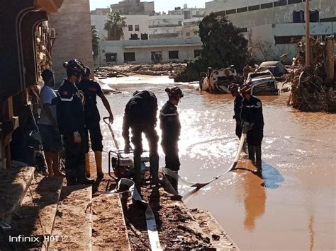 En Photos La Protection Civile Tunisienne Se Mobilise Pour La Libye