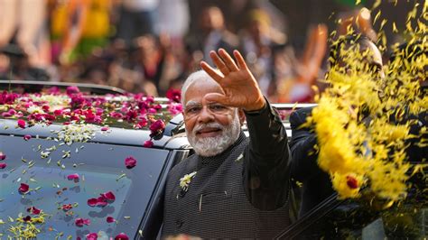 Pm Modi In Poll Bound Karnataka Maharashtra Today Projects To Be