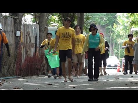 GLOBALink Thai People Volunteer To Clean Beach For Environmental