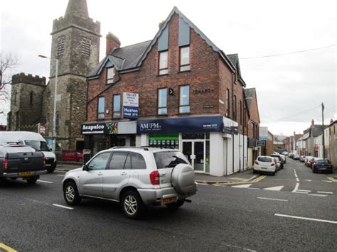 Property To Let In 255 A Upper Newtownards Road Belfast Bt4 3ge £700 Pcm