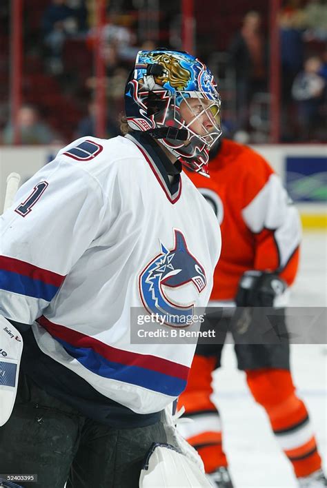 Player Johan Hedberg Of The Vancouver Canucks News Photo Getty Images