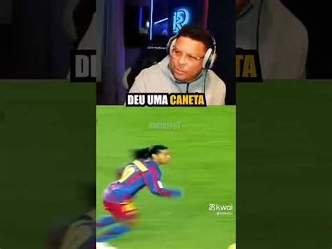 Ronaldo Fen Meno Reagindo A Ronaldinho Ga Cho Youtube