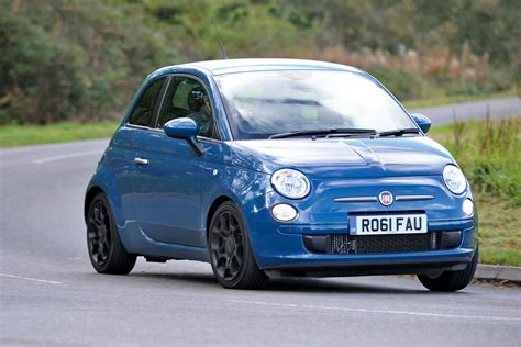 Fiat 500 TwinAir Group Tests Auto Express