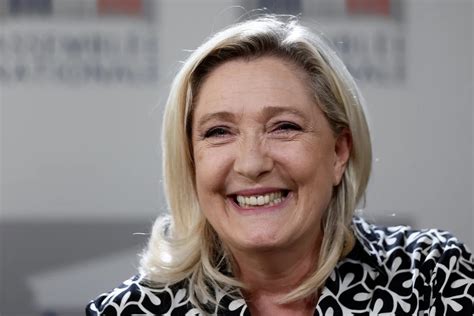 Marine Le Pen Lanzó La Batalla Entre Jordan Bardella Y Louis Aliot Por El Liderazgo De Su