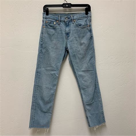 Levis Light Wash Cutoff Jeans Gem