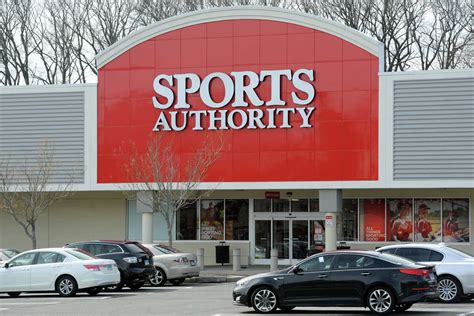 Sports Authority Liquidation Extends To Norwalk