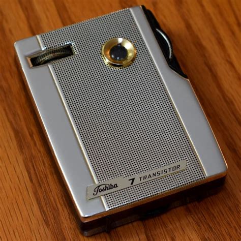 Vintage Toshiba Transistor Radio Model Tp Am Band Flickr