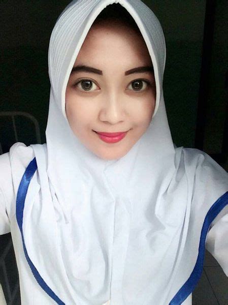 Awek Melayu Bertudung Yang Amat Cun Dan Cantik ERATUKU Gaya Remaja