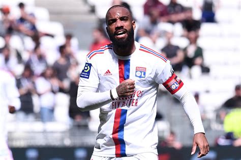 Actu Foot On Twitter Alexandre Lacazette Est Le Meilleur Buteur De