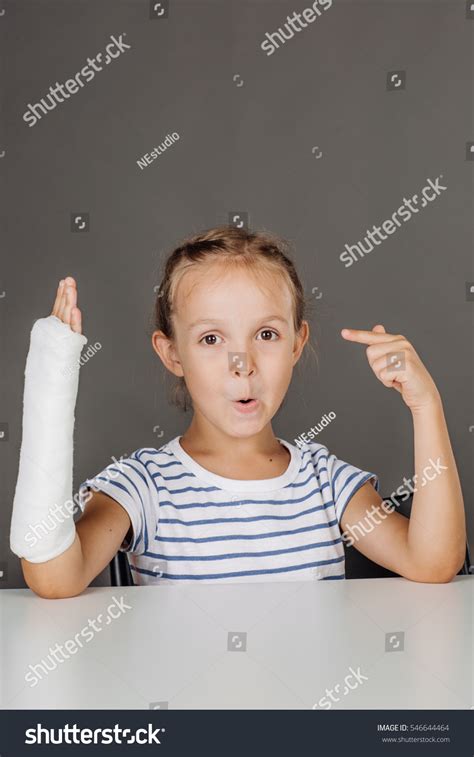 Young Girl Broken Arm Stock Photo 546644464 Shutterstock