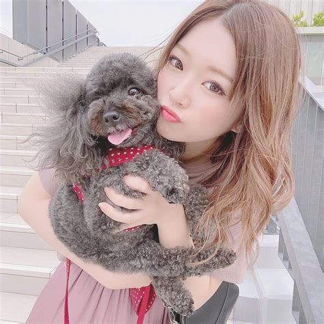 伊藤りかさんのインスタグラム写真 伊藤りかinstagram「． 久しぶりのティアちゃん登場🐶💘 緊急事態宣言が収まり、 やっと