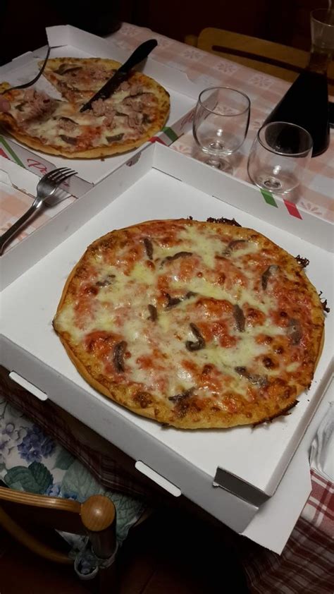 Angolo Della Pizza Besana In Brianza Restaurant Reviews Photos