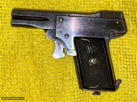 KOLIBRI 2mm Semi Auto Pistol