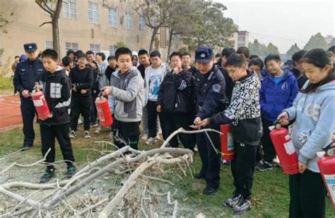 荥阳市公安局：高山派出所走进校园开展消防安全应急演练 中原经济网 河南经济报网 河南经济报社主办