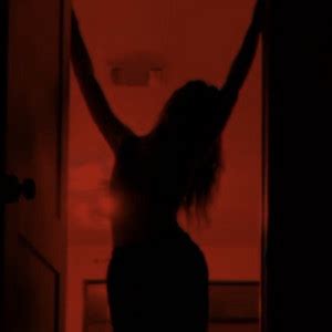 Hot Songs To Make Out To Playlist By Stacy Spotify