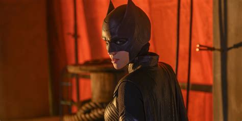 Batwoman Reveals Arrowverse's Batman: Who Plays Bruce Wayne