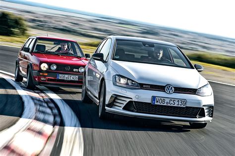 Se cumplen 40 años del Golf GTI Un coche de leyenda