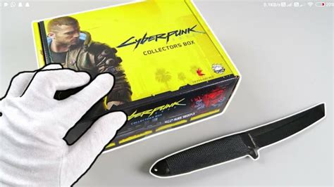 Unboxing Cyberpunk 2077 Collectors Box Dual Shock 4 Controller