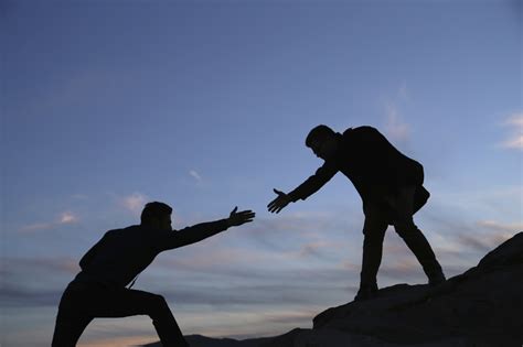 News - Providing and asking for help 