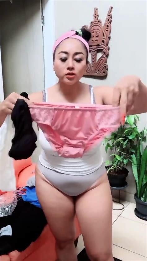 MARLBOROQUEENSEX SARAH ARDHELIA BIKINI V3