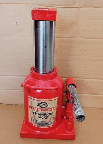 Long Working Life Red Mild Steel Hydraulic Bottle Jack Capacity 41 100