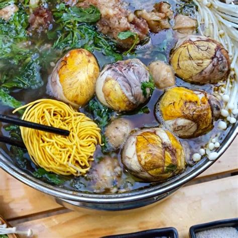 1 cách làm món lau hot vit lon đơn giản hướng dẫn từng bước DienmayXanh