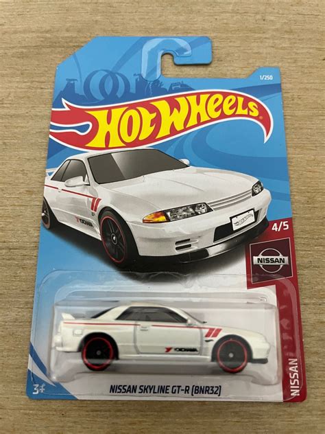 HOT WHEELS 2017 NISSAN SERIES NISSAN SKYLINE GT R BNR32 Hobbies Toys Toys Games On Carousell