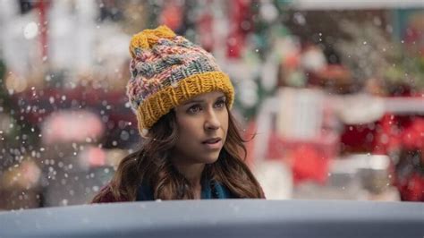 Hot Frosty Netflix Christmas Movie Starring Lacey Chabert And Craig