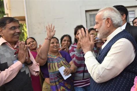 Gujarat Assembly Elections Second Phase Narendra Modi Casts His Vote