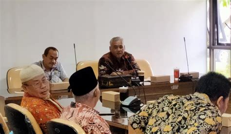 Komisi IV DPRD Blitar Hearing Dengan OPD Dan Kemenag Bahas Fasilitasi