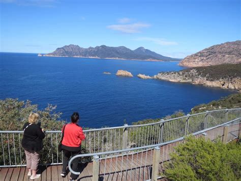 Freycinet National Park Featuring Wineglass Bay Coles Bay Tour Discover Tasmania