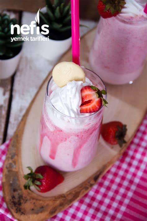 Çilekli Milkshake Nefis Yemek Tarifleri 6157573